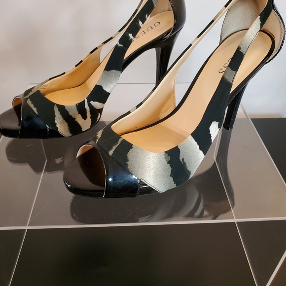 Guess Womens Slingback Peep Toe Pumps - Picture 2 of 3